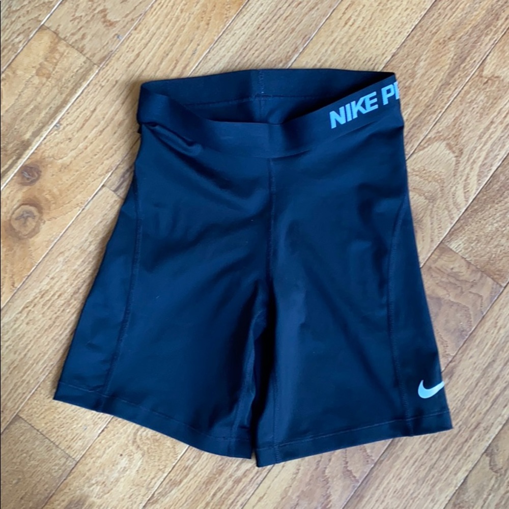 Nike Pro 7” Black Shorts